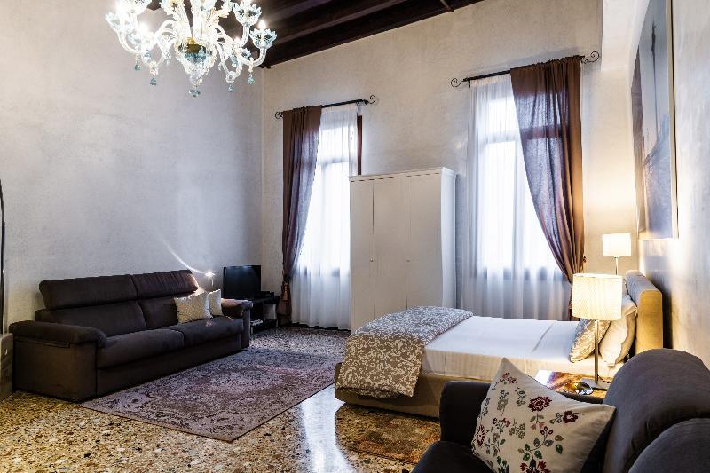 Ca Sant'Angelo Apartment Венеция Екстериор снимка